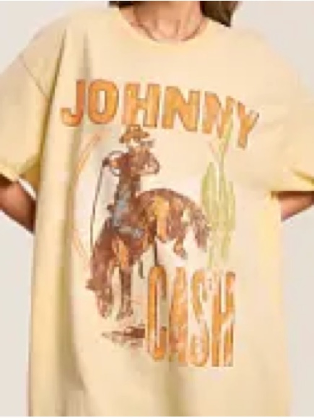 Merch Traffic Pale Yellow "Johnny Cash" Graphic Tee